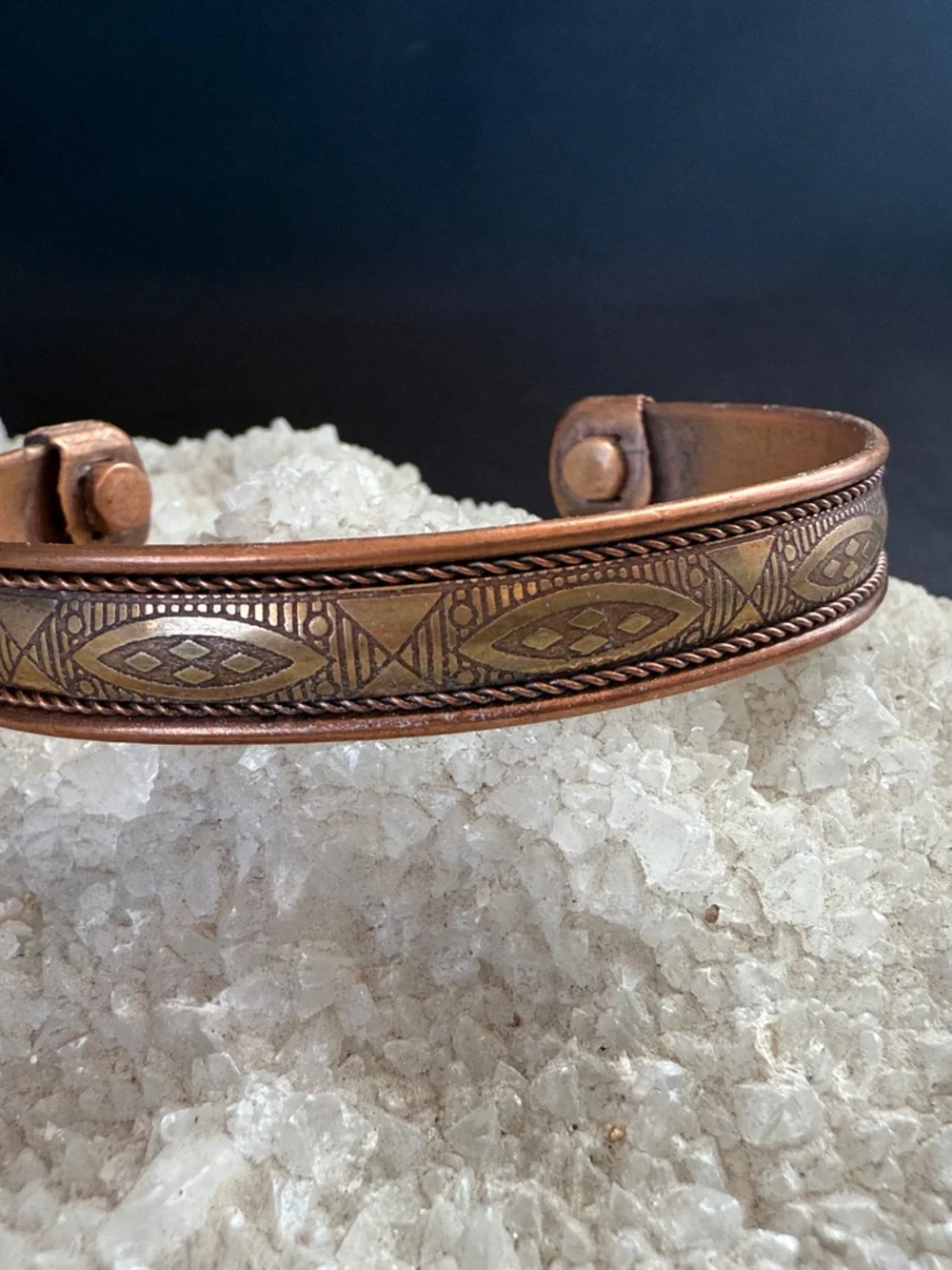 Vintage pure copper healing bracelet with Native American design.